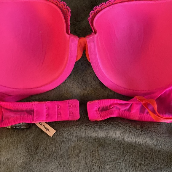 Victoria’s Secret bra 34C - Picture 5 of 5